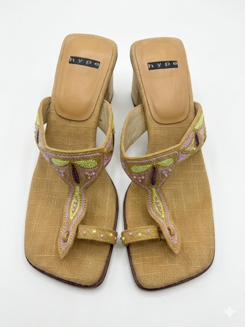 Vintage Hype Embroidered Thong Sandals Y2K Beaded Artisanal Boho